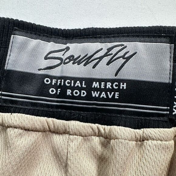 NWT Rod Wave SOULFLY Men’s Beige Shorts Butterfly Embroidered Patches & Logo 3XL - Picture 5 of 8